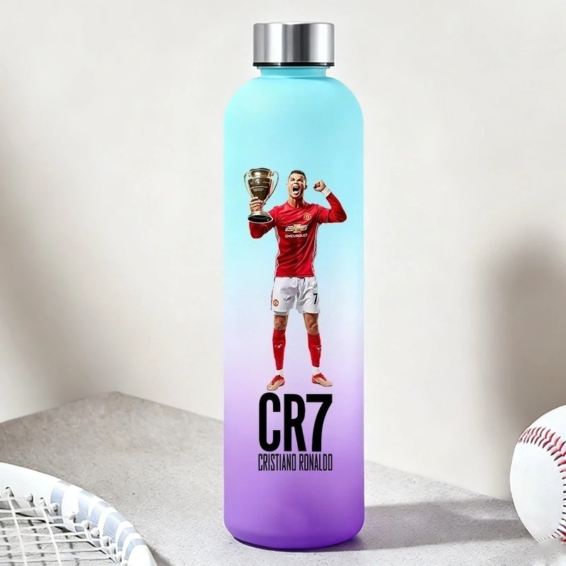 Bottiglie d'acqua CR7 da 900 m - Home Gym Room recensione e prezzo