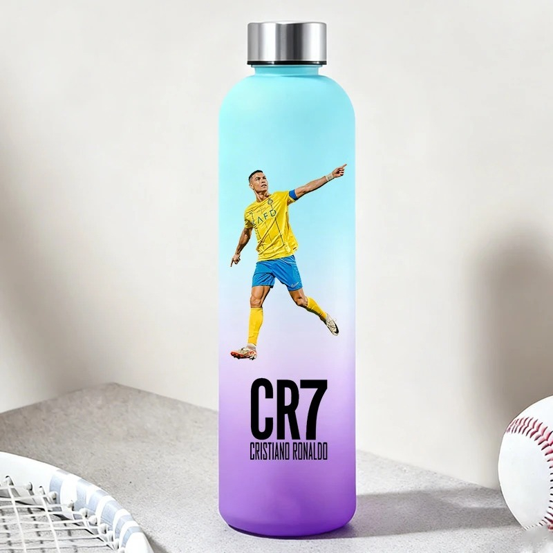 Bottiglie d'acqua CR7 da 900 m - Home Gym Room recensione e prezzo